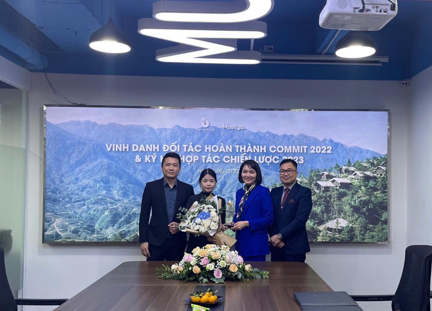 Mustgo ký kết hợp tác chiến lược cùng Sapa Jade Hill Resort & Spa năm 2023
