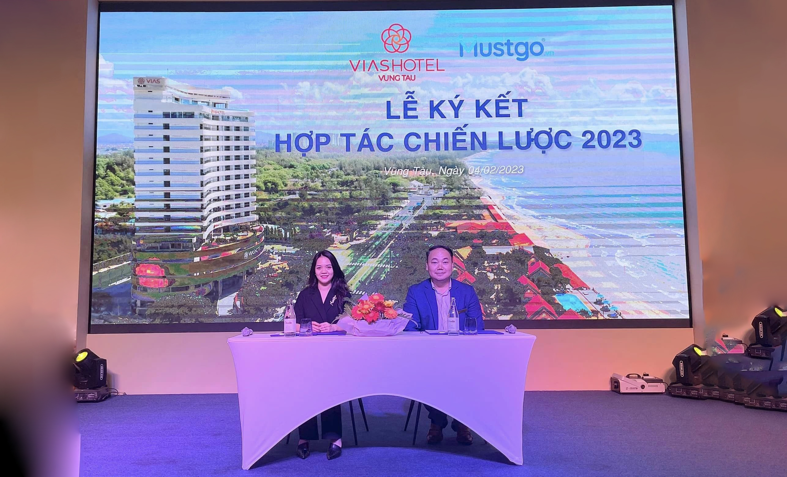 Mustgo ký kết hợp tác chiến lược cùng VIAS Hotel Vũng Tàu