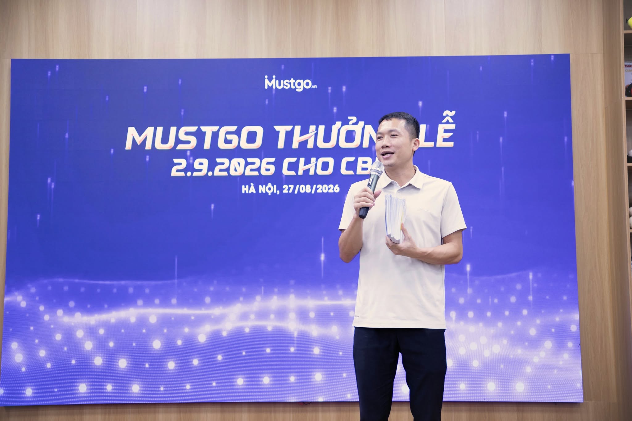 Mustgo thưởng lễ Quốc khánh 02/09 – Cùng nhau đón lễ, cùng nhau tự hào