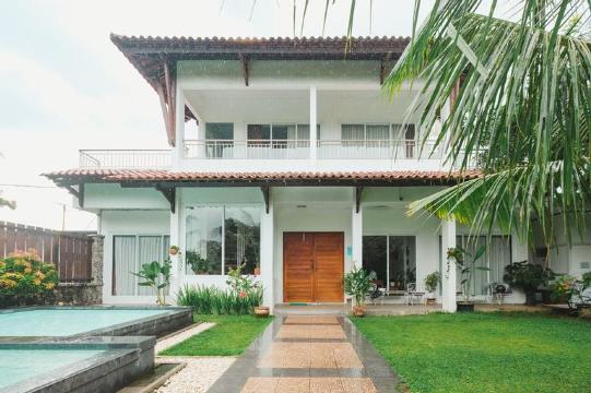 Simply Homy Villa Prambanan ( 6 Br & Private Swimming Pool )) #5