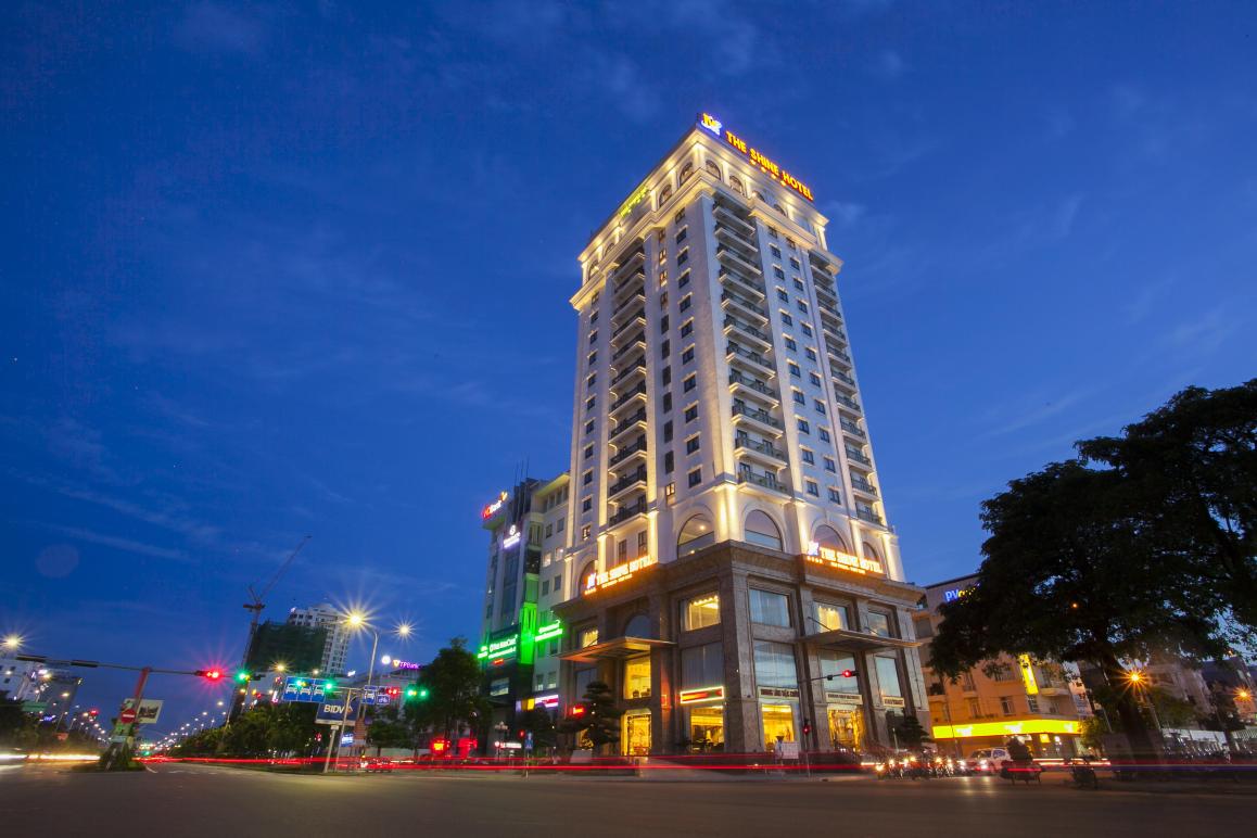 KHÁCH SẠN THE SHINE