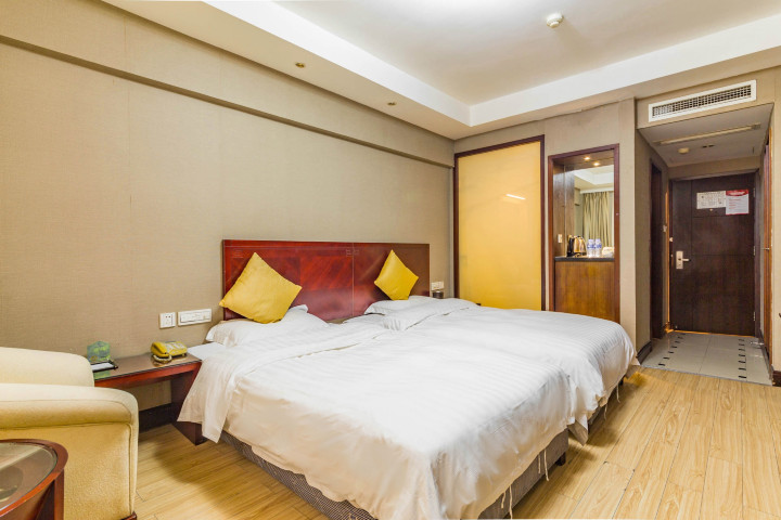 Qingzhu Tianmuhu Hotel (Shanghai Putuo Fengqiao Road Subway Station) #5
