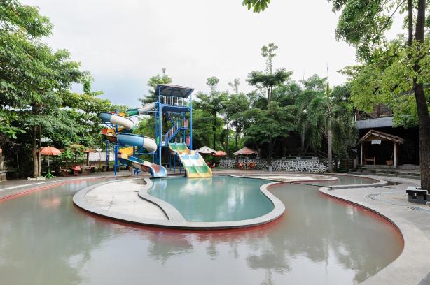 Urbanview Hotel Cianjur City Park by RedDoorz #5
