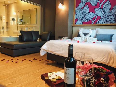 Hotel Bencoolen at Hong Kong Street #5