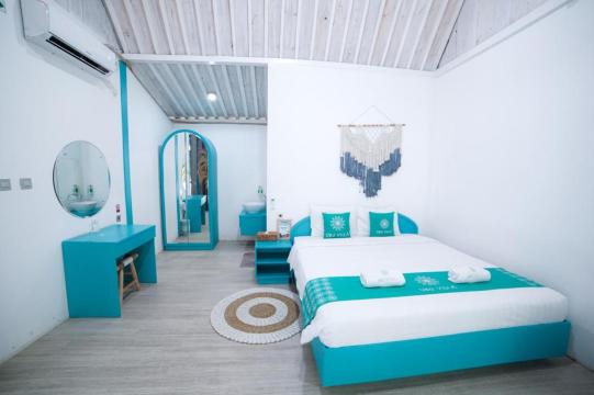 Ubu Villa Blekik