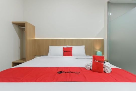 RedDoorz Near Mall Ska Pekanbaru #5