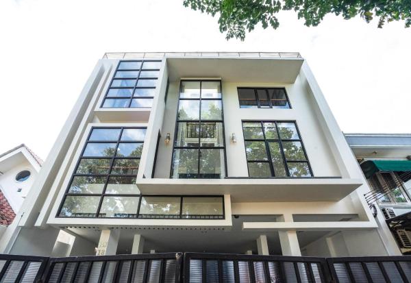 RedDoorz Near Eka Hospital BSD City #5