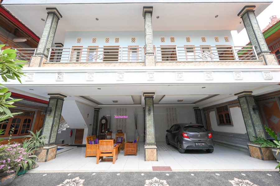 Ceria Guesthouse Seminyak Mitra RedDoorz #5