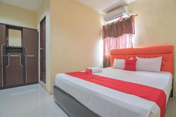 RedDoorz Syariah at Jalan Cilik Riwut Kapuas