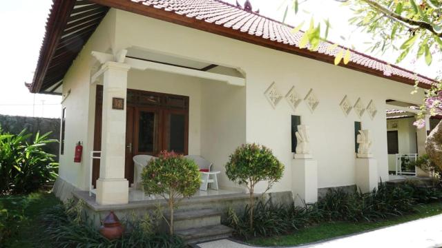 Puri Rinjani Bungalows & Hostel #5