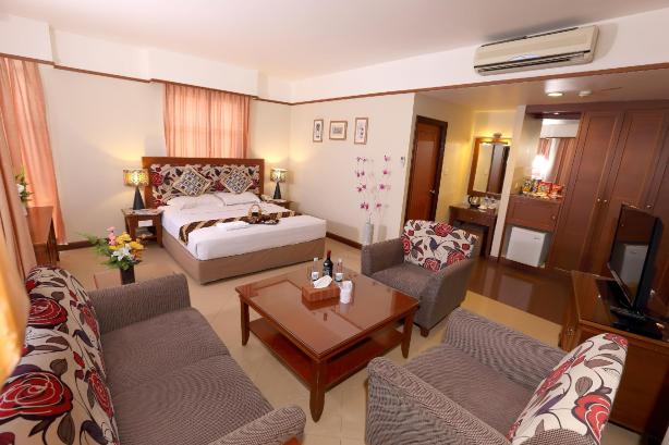 Hotel Maximillian