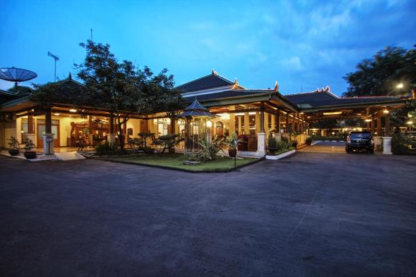 Kusuma Sahid Prince Hotel Solo