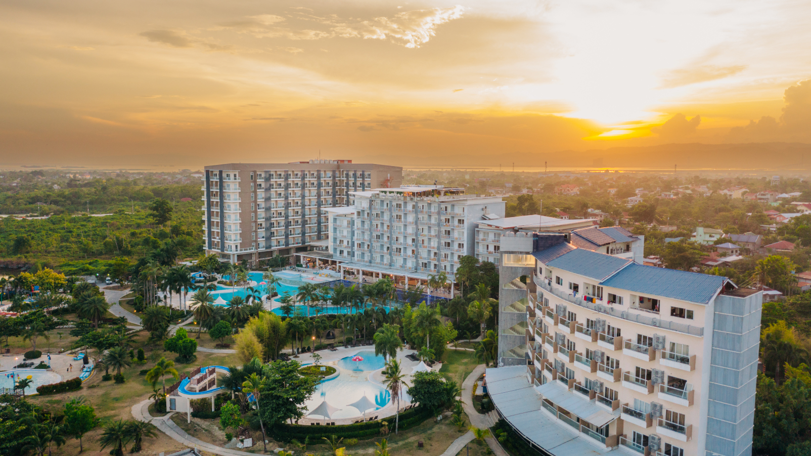 Solea Palm Resort Mactan