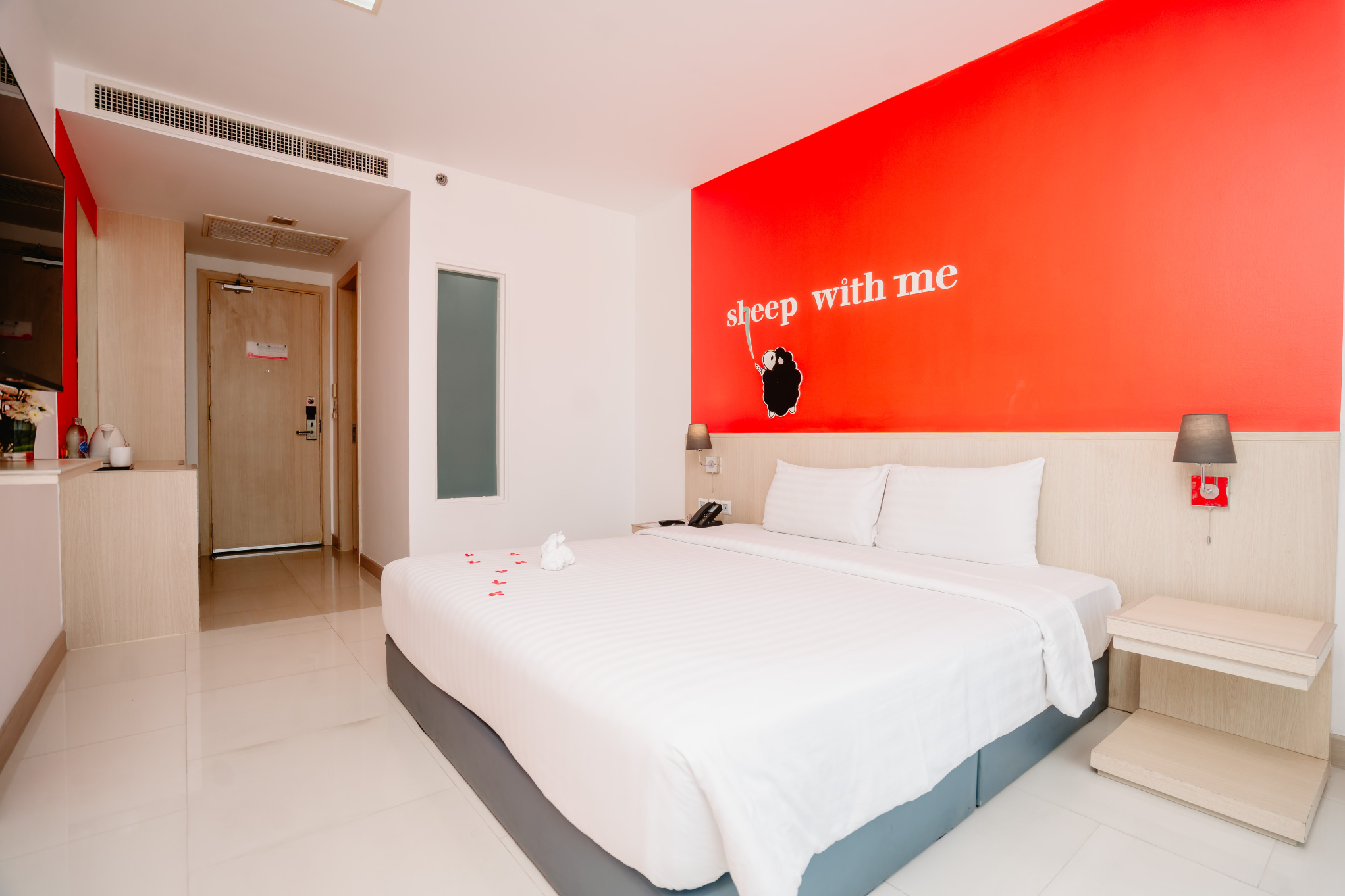 Sleep with ME Hotel Design Hotel @ Patong #5