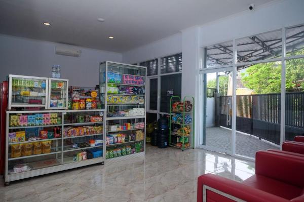 RedDoorz Syariah Near Transmart Pabelan Solo #5