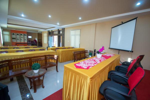 RedDoorz Syariah @ Jalan Gajah Mada Meulaboh #5