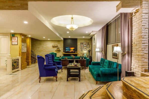 Golden Crown Hotel #5