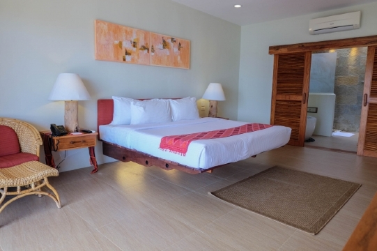 Bluewater Maribago Beach Resort #5