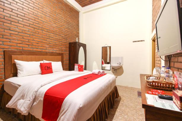 RedDoorz Near Amikom Yogyakarta 2 #5