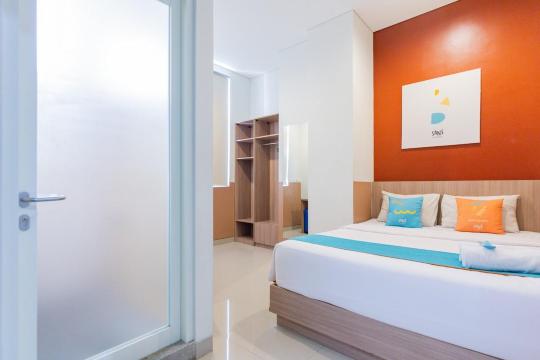 Sans Hotel Rajawali Surabaya by RedDoorz #5