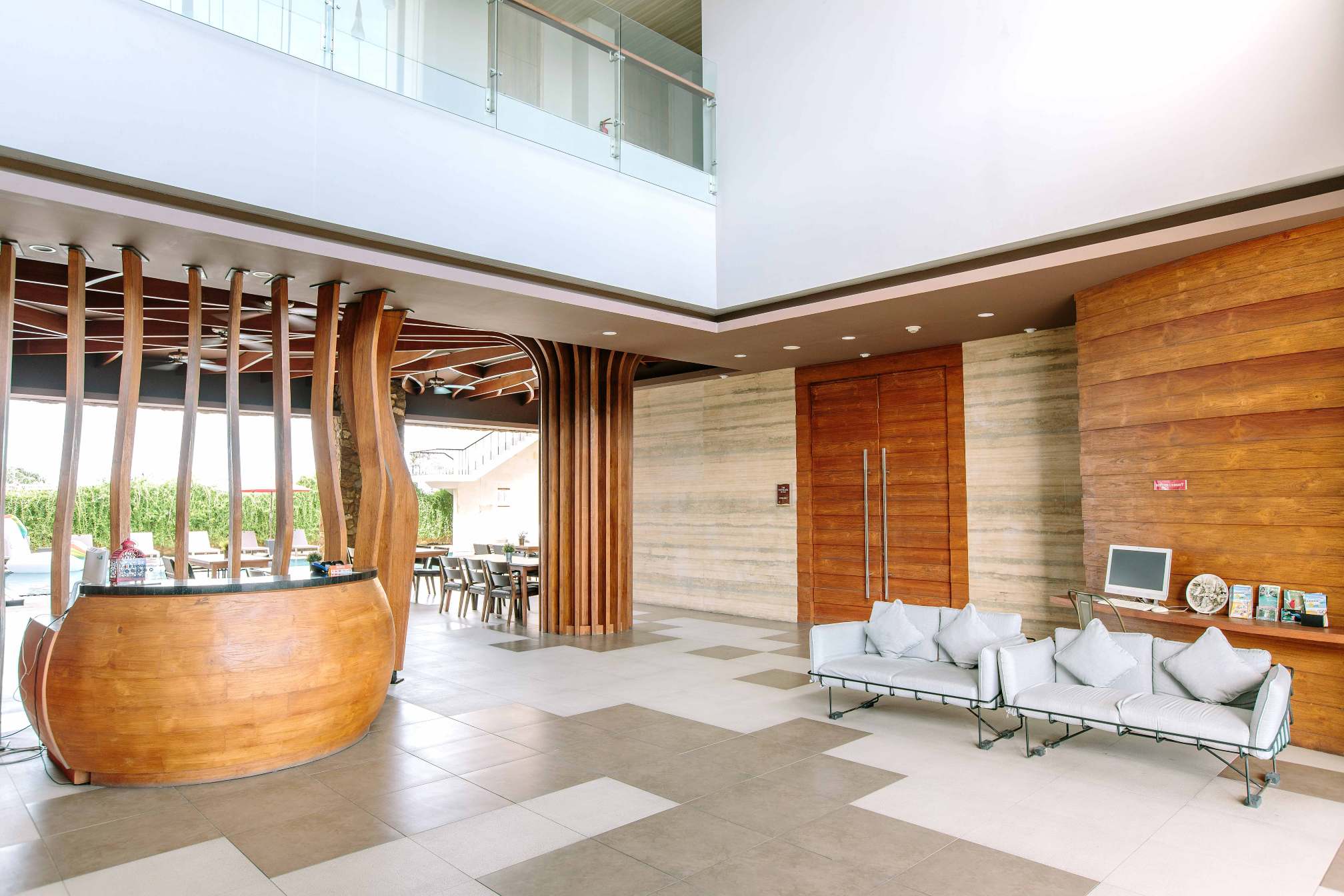 Mahogany Hotel #5