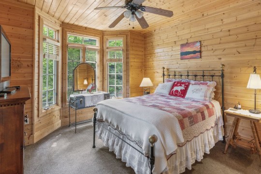 Tree Top is a 5-Star Mountain Home with Majestic Views and Easy Lake Access! #5