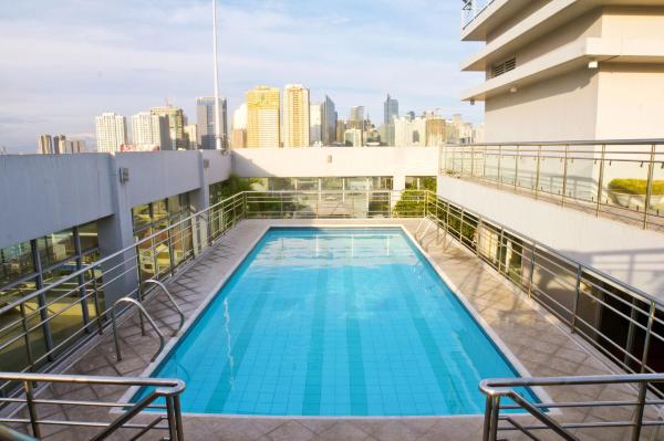 Herald Suites Solana #5
