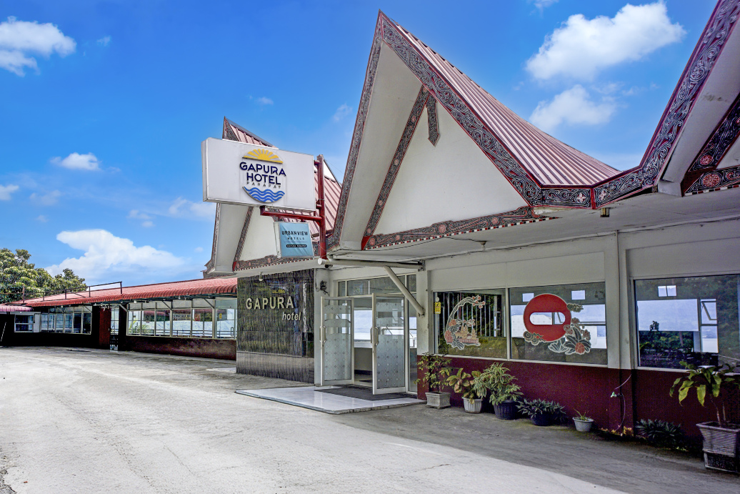 Collection O Gapura Hotel Near Parapat Penatapan Danau Toba