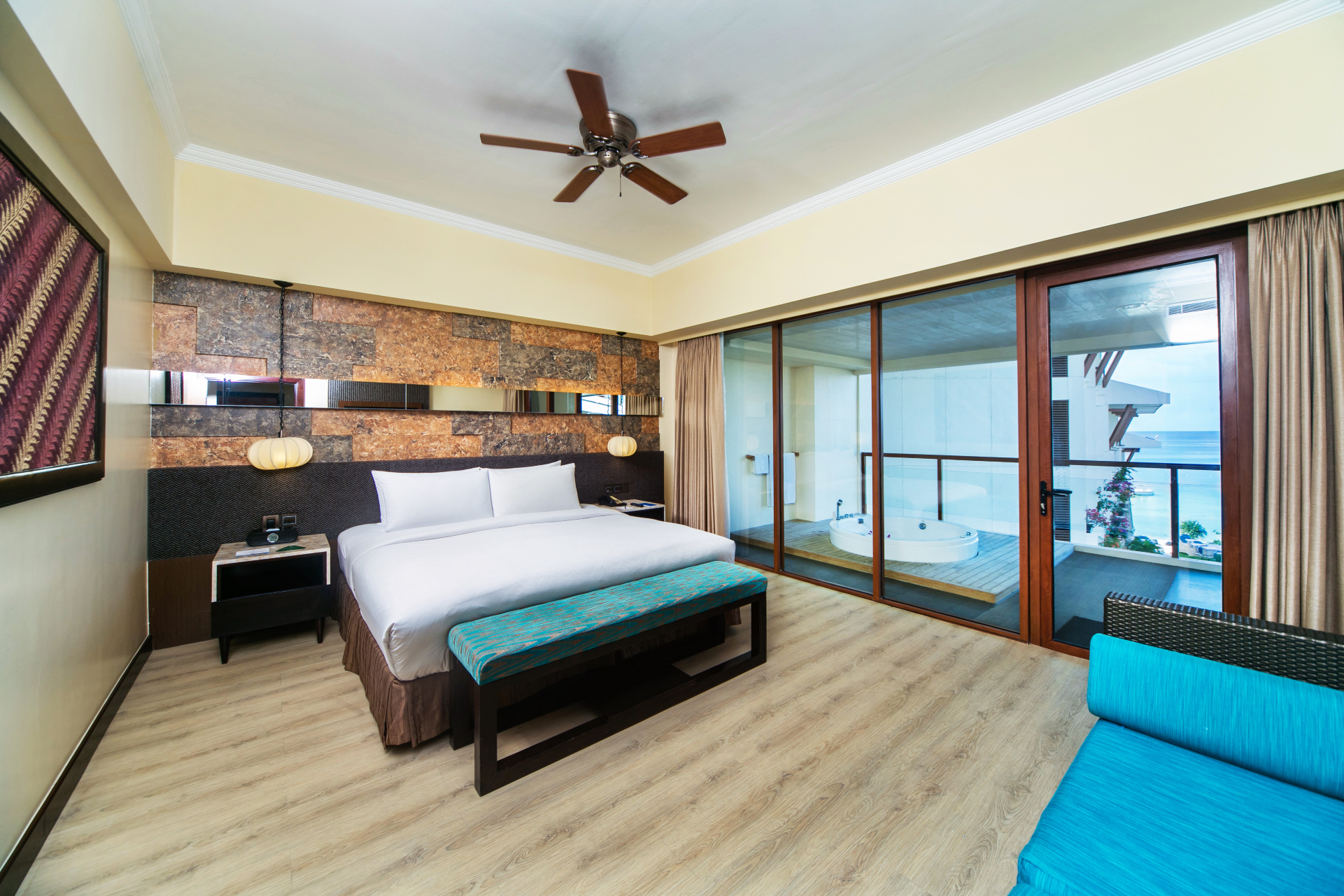 The Bellevue Resort #5