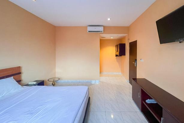 RedDoorz at Hotel Anda Pematang Siantar