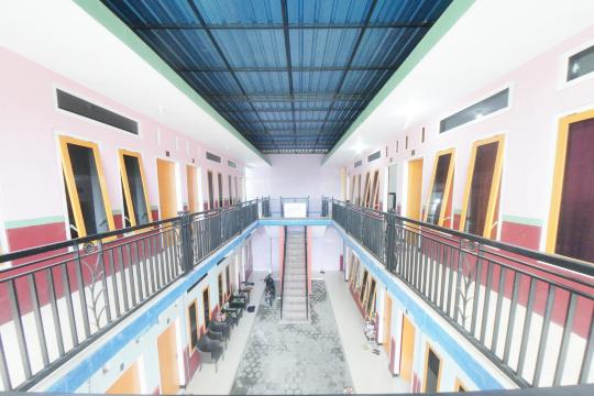 RedDoorz Syariah Near Mall Roxy Banyuwangi 2