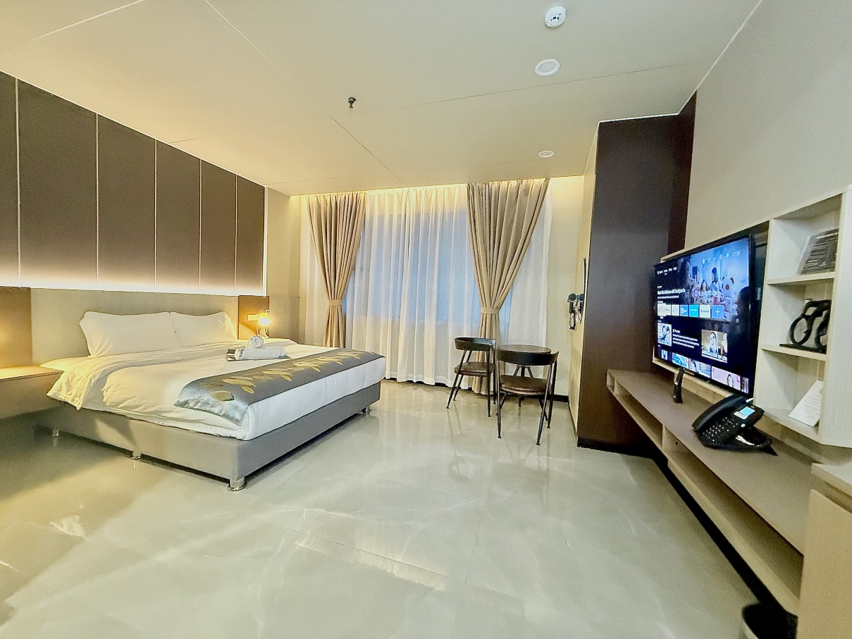 Skyport Hotel
