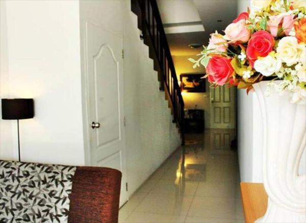 Be Rich Hotel #5
