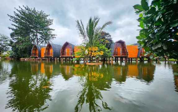 Chevilly Resort & Camp