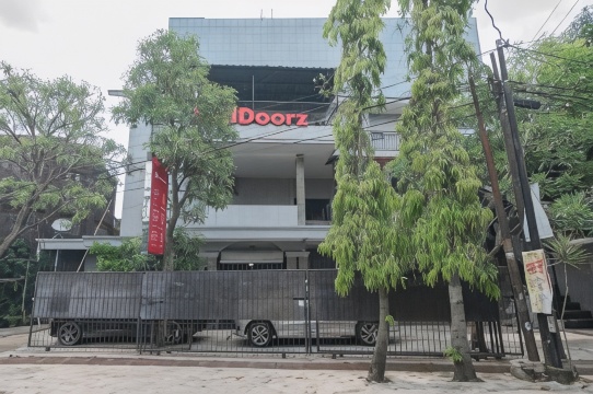 RedDoorz Near Exit Toll Pasteur 4