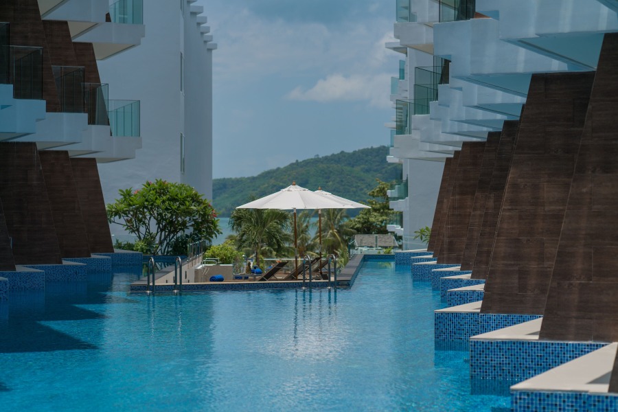 The Beachfront Hotel Phuket #5