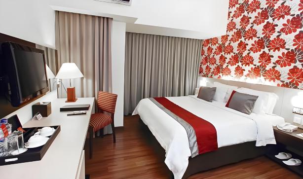 Solo Paragon Hotel & Residence
