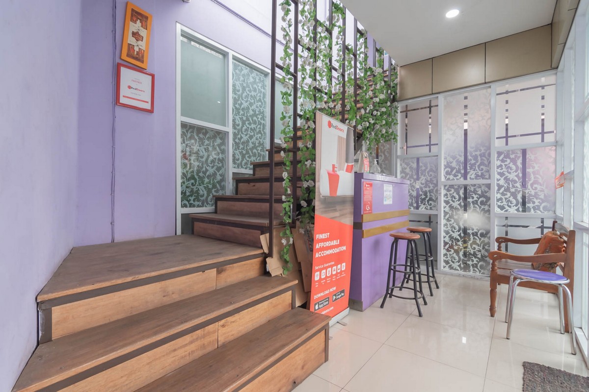 RedDoorz @ Gatot Subroto Street Bandung 3 #5