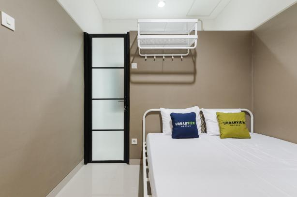 Urbanview Syariah Kost D33 Hutan Kota Srengseng