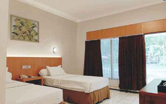 Votel Manyar Hotel