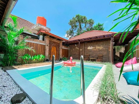 Dalem Jongke by Ubu Villa - 9 Bedrooms Villa in Yogyakarta