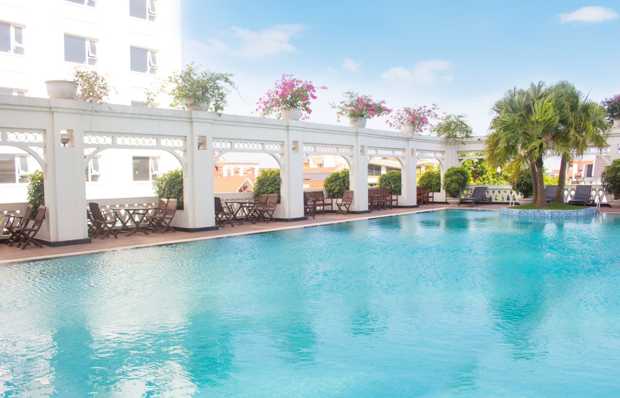 Pearl River Hotel & Apartment