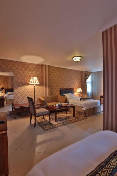 The Residence Hotel #5