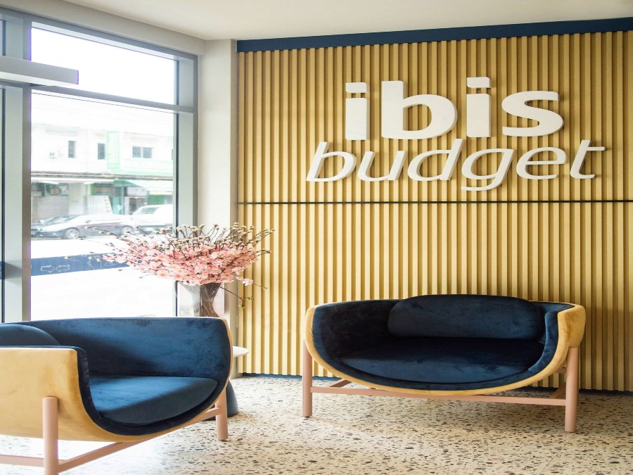 ibis budget Singapore Gold #5