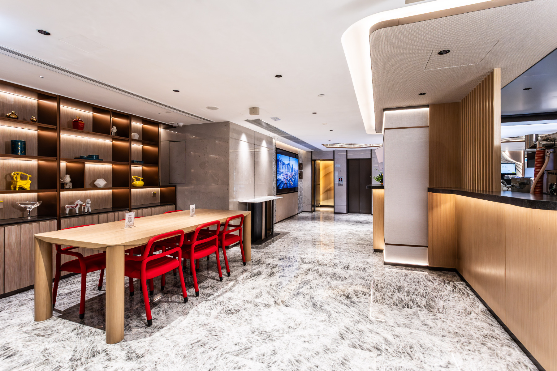 Wharney Hotel #5