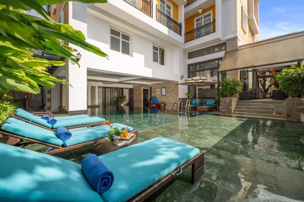 Khách sạn Royal Riverside Hội An #5