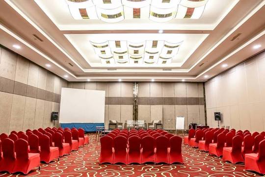 Aston Imperial Bekasi Hotel & Conference Center #5