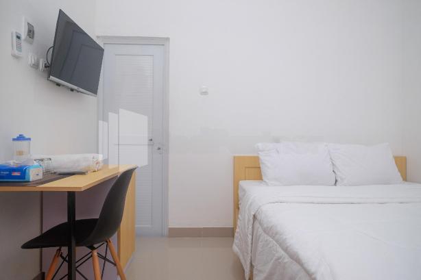 River House Mitra RedDoorz