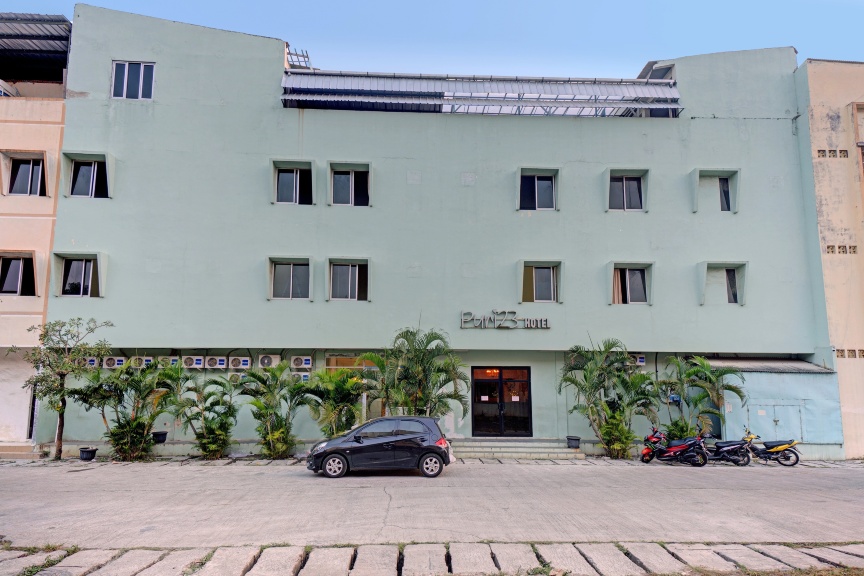 RedDoorz Near Soekarno Hatta Airport 3