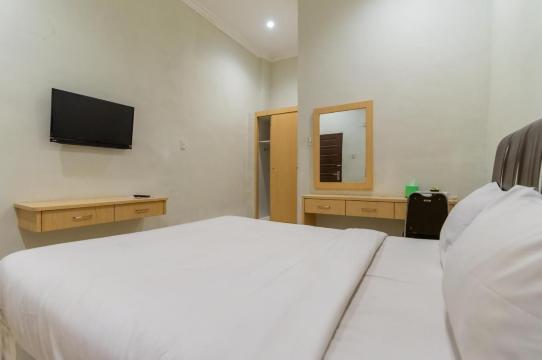 Vandolia Guest House Medan RedPartner #5